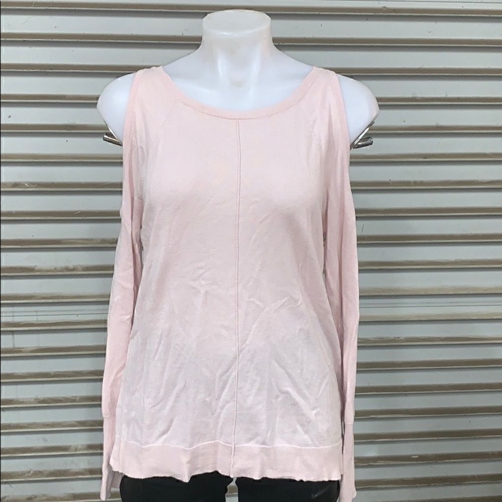 Vince Camuto cold shoulder pink sweater - Picture 3 of 8